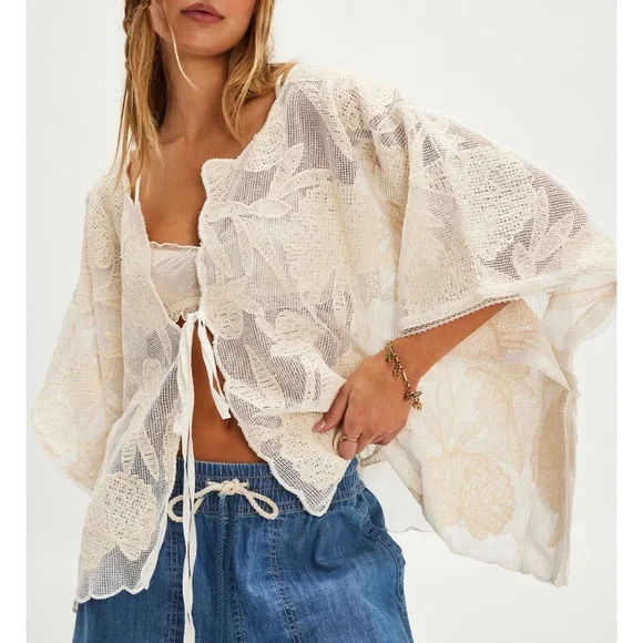 FREE PEOPLE WILLOW LACE TIE FRONT OPEN TOP OS - Picture 1 of 8